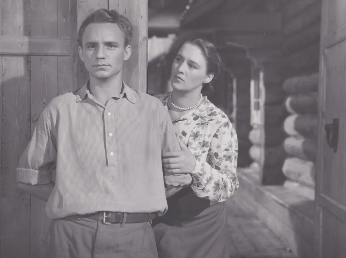 Нонна Мордюкова в фильме Чужая родня