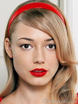 Оксана Акиньшина