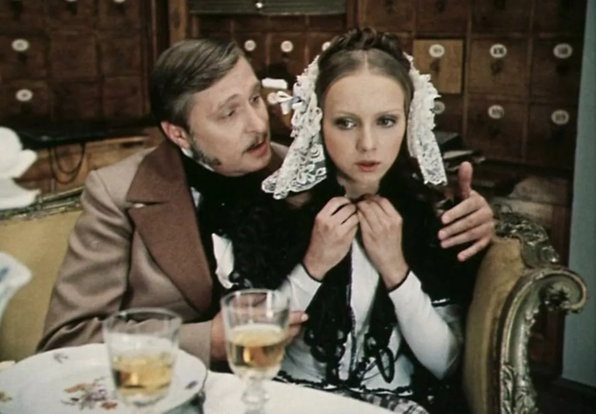 Олег Басилашвили в фильме О бедном гусаре замолвите слово Олег Басилашвили в фильме О бедном гусаре замолвите слово