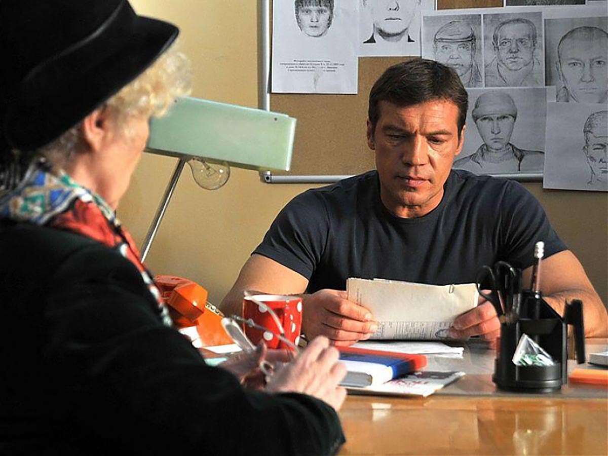 Олег Чернов в сериале Инспектор Купер Олег Чернов в сериале Инспектор Купер