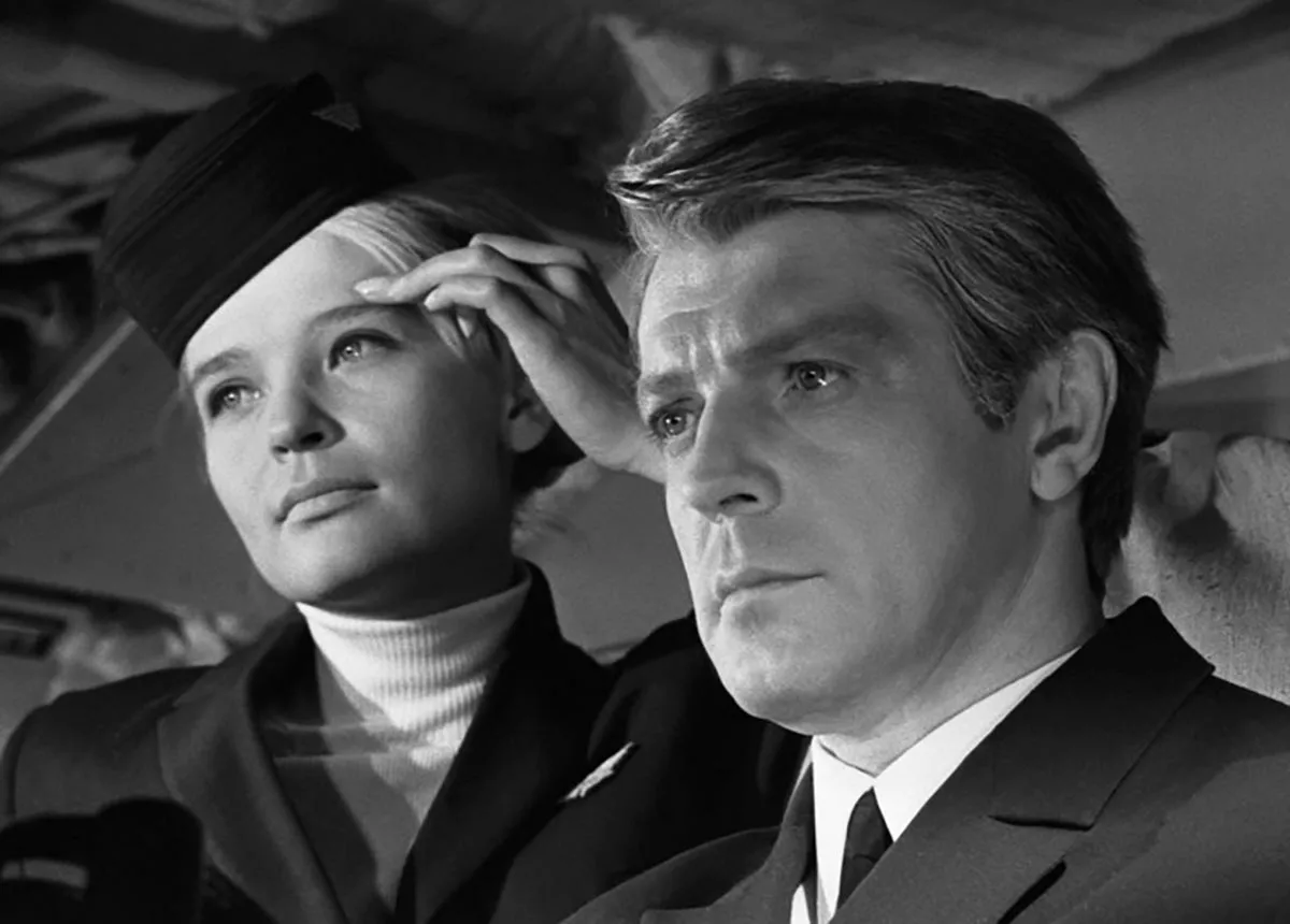 Олег Стриженов в фильме Неподсуден Олег Стриженов в фильме Неподсуден