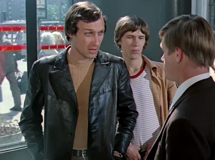 Олег Янковский в фильме Сержант милиции Олег Янковский в фильме Сержант милиции