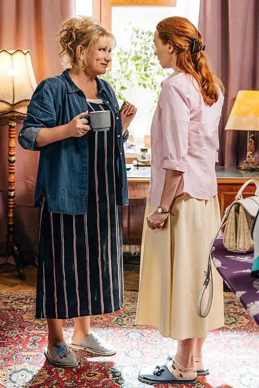 Ольга Хохлова в сериале Три плюс три