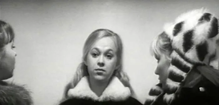 Ольга Сошникова в фильме Городской романс Ольга Сошникова в фильме Городской романс