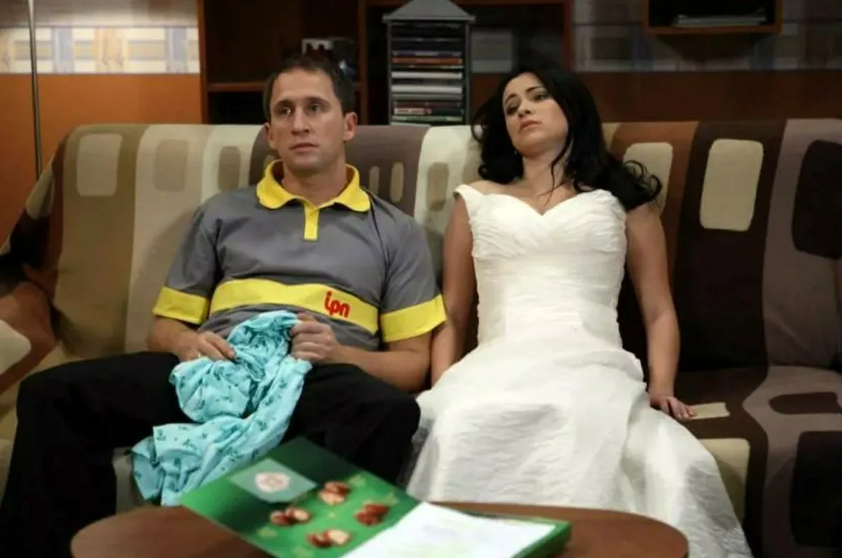 Оскар Кучера в сериале Молодожёны