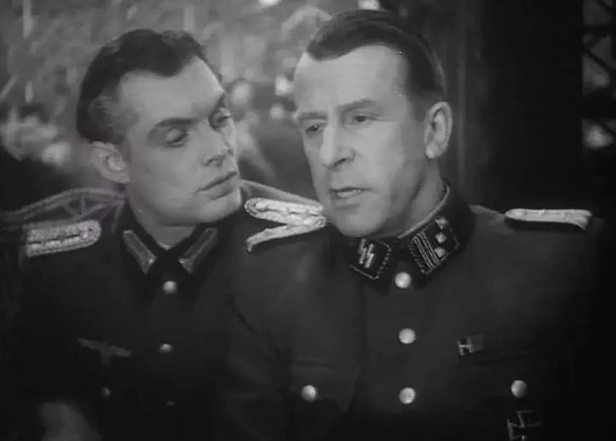 Павел Кадочников в фильме Подвиг разведчика Павел Кадочников в фильме Подвиг разведчика