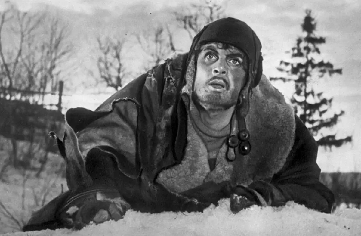 Павел Кадочников в фильме Повесть о настоящем человеке Павел Кадочников в фильме Повесть о настоящем человеке