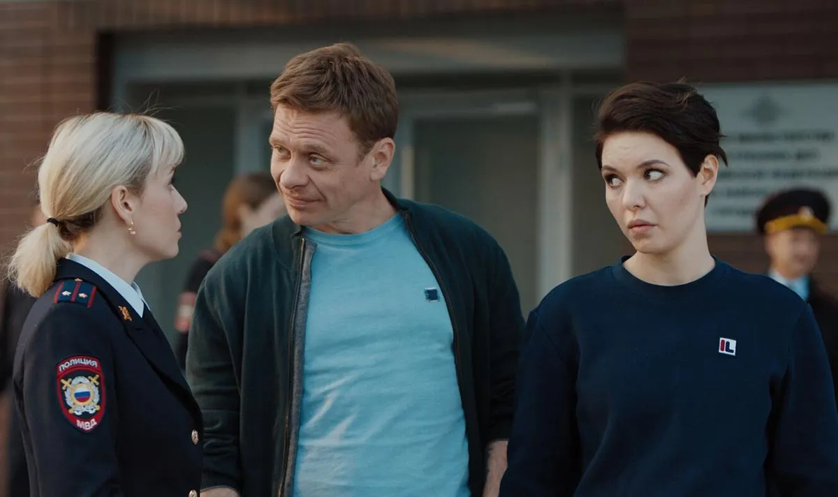 Павел Майков в сериале Девушки с Макаровым 2