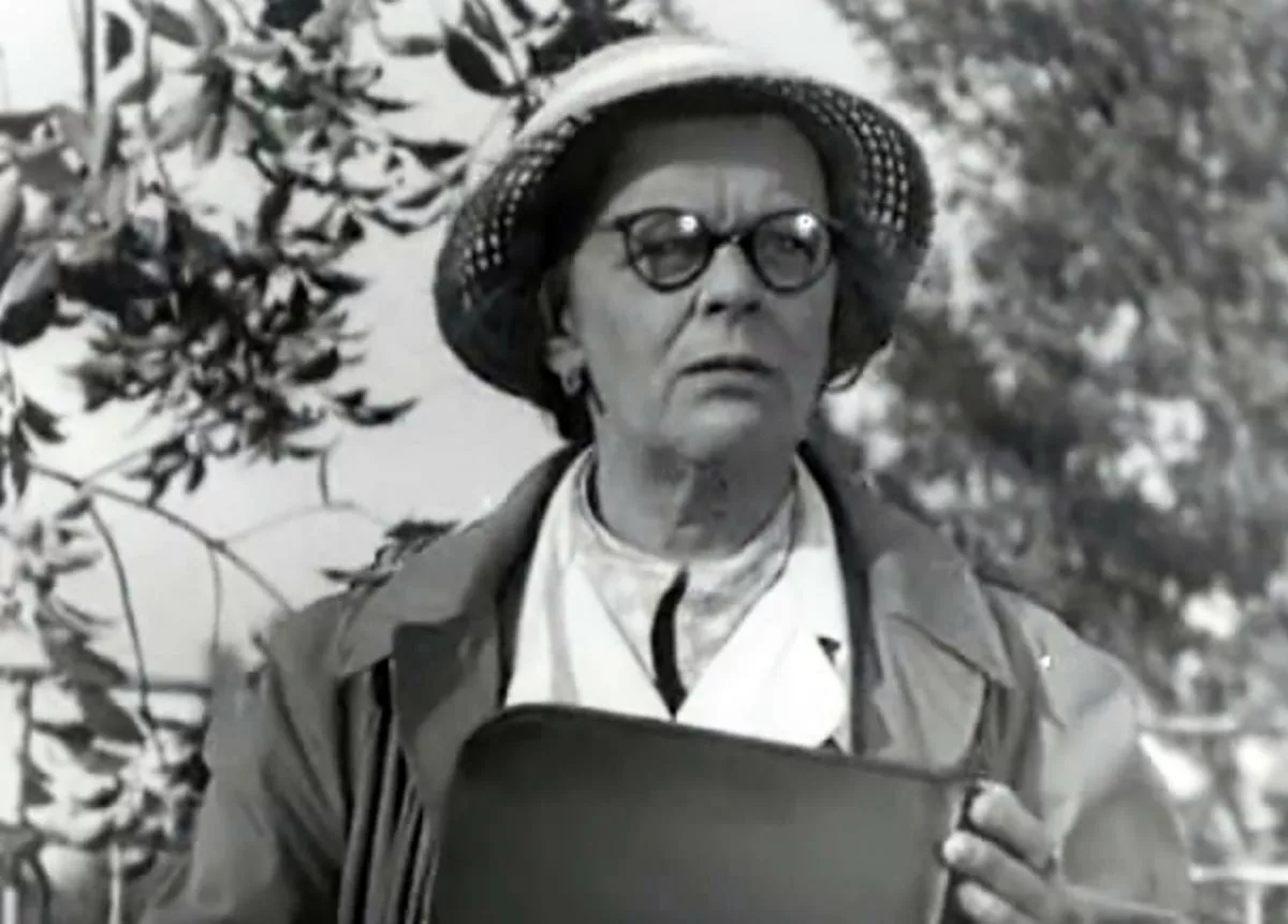 Татьяна Пельтцер в фильме Косолапый друг Татьяна Пельтцер в фильме Косолапый друг