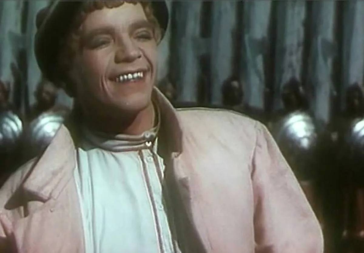 Петр Алейников в фильме Конёк-Горбунок Петр Алейников в фильме Конёк-Горбунок