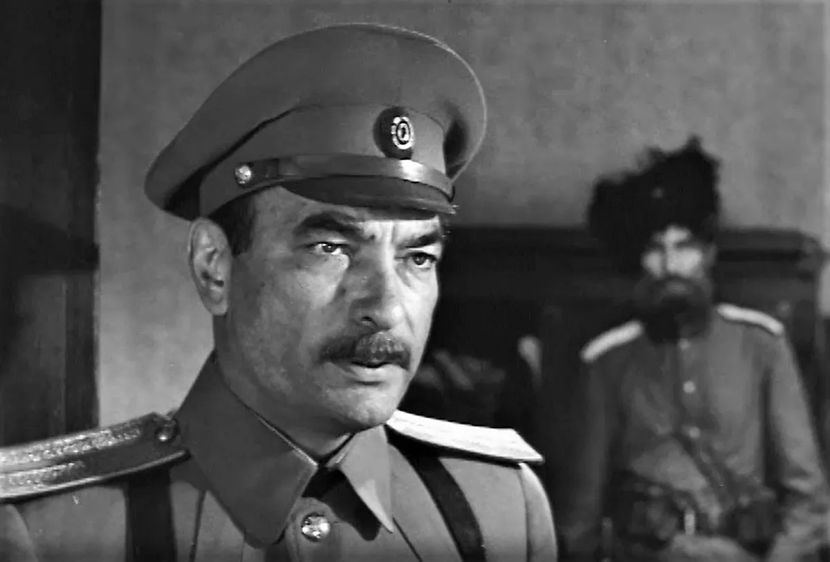 Петр Глебов в фильме Сердце Бонивура Петр Глебов в фильме Сердце Бонивура