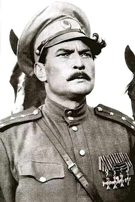 Петр Глебов в фильме Тихий Дон Петр Глебов в фильме Тихий Дон 4