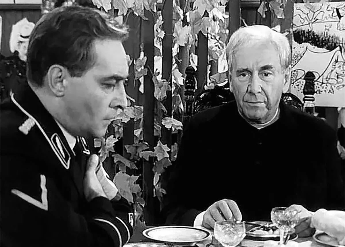 Ростислав Плятт в фильме Семнадцать мгновений весны Ростислав Плятт в фильме Семнадцать мгновений весны