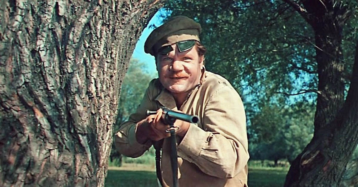 Михаил Пуговкин в фильме Свадьба в Малиновке