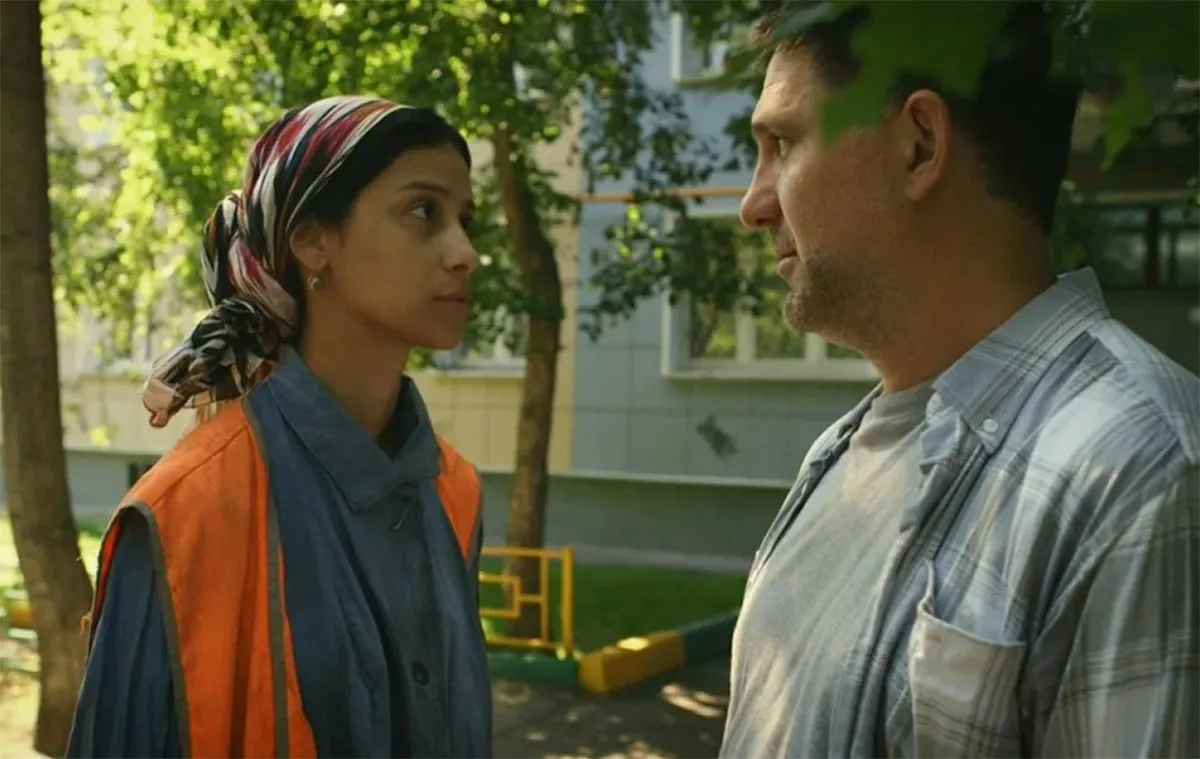 Равшана Куркова в сериале А у нас во дворе... Равшана Куркова в сериале А у нас во дворе...