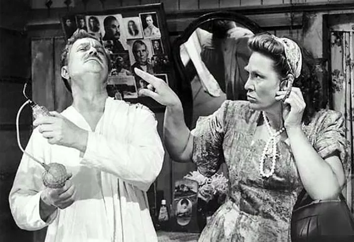 Римма Маркова в фильме Журавушка Римма Маркова в фильме Журавушка