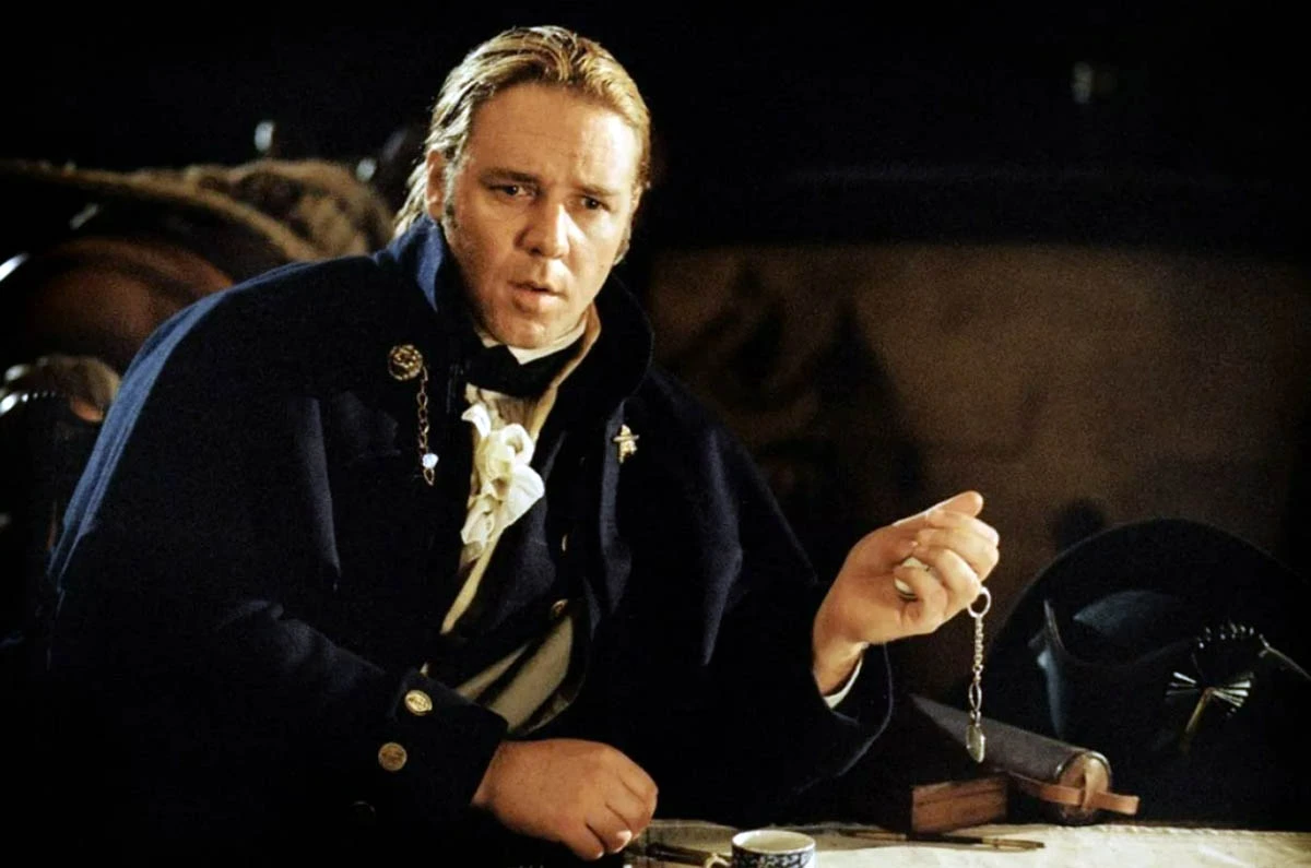 Расселл Кроу в фильме Хозяин морей: На краю Земли Расселл Кроу в фильме Хозяин морей: На краю Земли