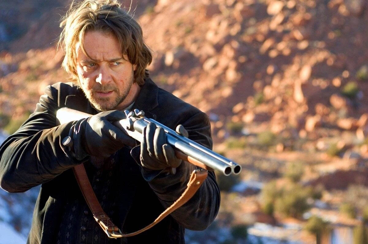 Расселл Кроу в фильме Поезд на Юму Расселл Кроу в фильме Поезд на Юму