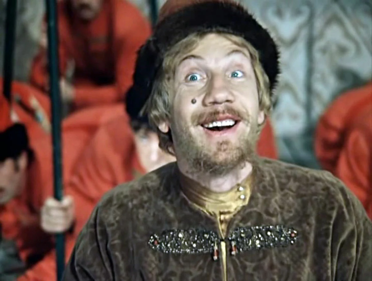 Савелий Крамаров в фильме Иван Васильевич меняет профессию Савелий Крамаров в фильме Иван Васильевич меняет профессию