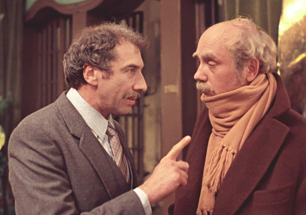 Сергей Юрский в фильме Ищите женщину