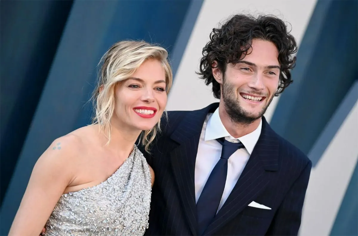 Сиенна Миллер и Оли Грин 3