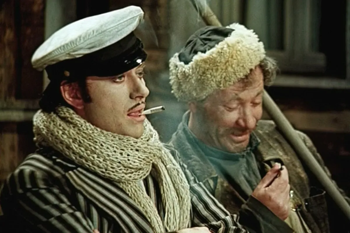 Николай Скоробогатов в фильме 12 стульев Николай Скоробогатов в фильме 12 стульев