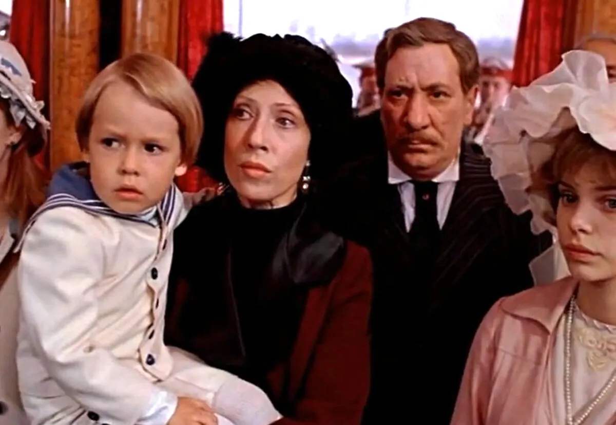 Николай Скоробогатов в фильме Васса Николай Скоробогатов в фильме Васса