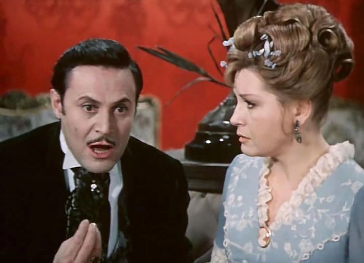 Юрий Соломин в фильме Летучая мышь