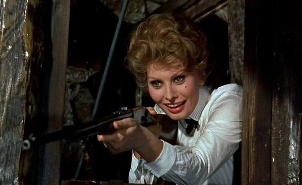 Софи Лорен в фильме Дыхание скандала Софи Лорен в фильме Дыхание скандала