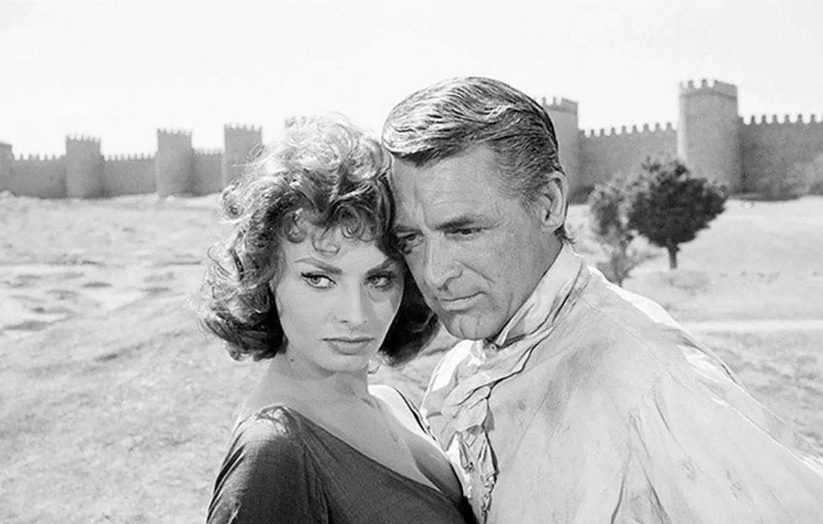 Софи Лорен в фильме Гордость и страсть Софи Лорен в фильме Гордость и страсть