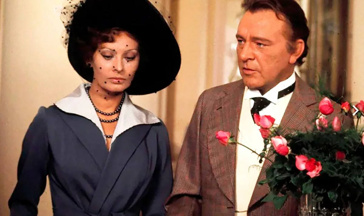 Софи Лорен в фильме Поездка Софи Лорен в фильме Поездка