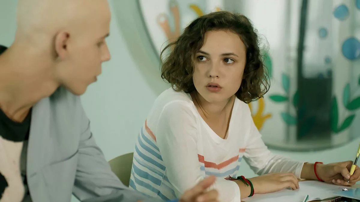 Стася Милославская в сериале Красные браслеты Стася Милославская в сериале Красные браслеты