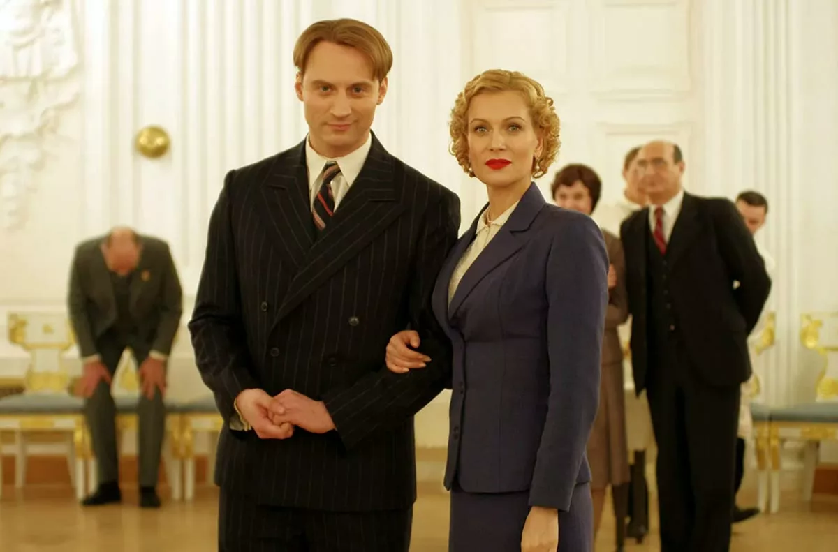 Олеся Судзиловская в сериале Орлова и Александров Олеся Судзиловская в сериале Орлова и Александров 4