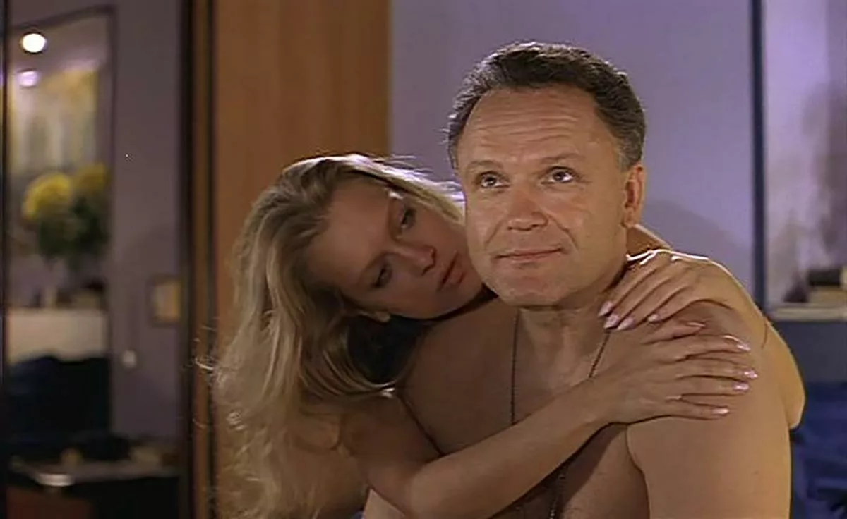 Олеся Судзиловская в фильме Подари мне лунный свет Олеся Судзиловская в фильме Подари мне лунный свет