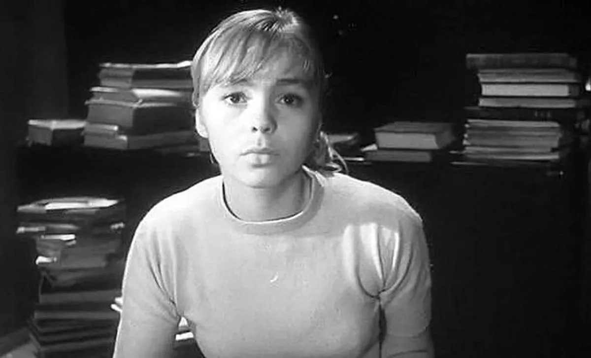 Светлана Старикова в фильме Мне двадцать лет