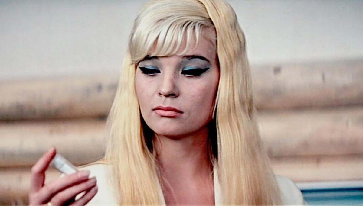 Светлана Светличная в фильме Бриллиантовая рука Светлана Светличная в фильме Бриллиантовая рука