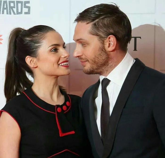 Том Харди и Шарлотта Райли 5