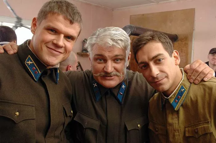 Владимир Турчинский в сериале Небо в огне 2