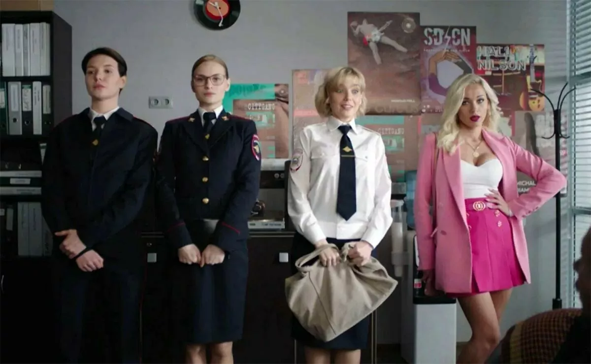 Валерия Астапова в сериале Девушки с Макаровым Валерия Астапова в сериале Девушки с Макаровым 2