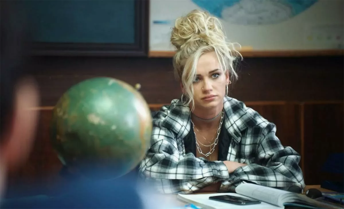 Валерия Астапова в сериале Классная Катя Валерия Астапова в сериале Классная Катя 4