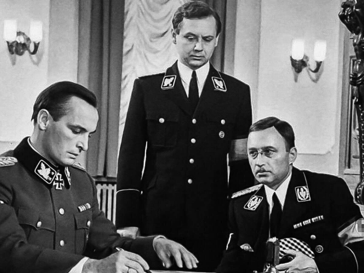 Василий Лановой в фильме Семнадцать мгновений весны Василий Лановой в фильме Семнадцать мгновений весны