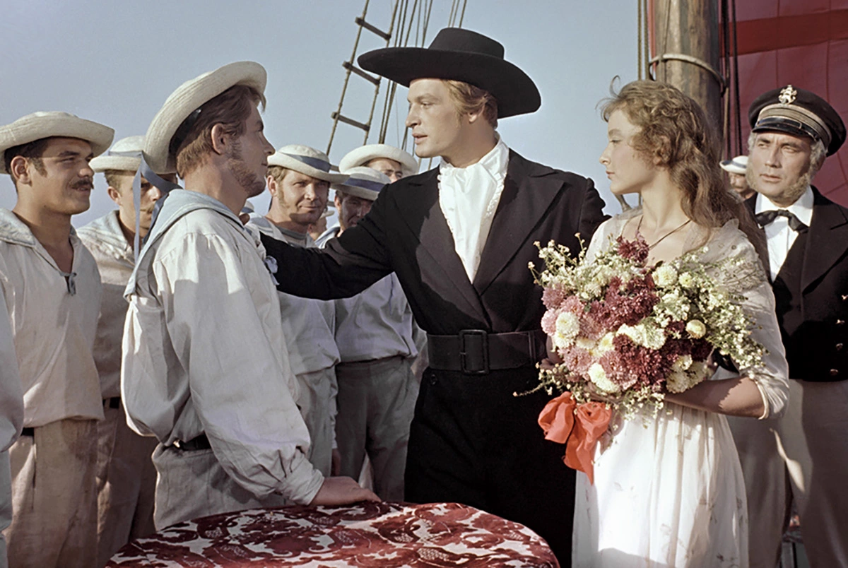 Василий Лановой в фильме Алые паруса Василий Лановой в фильме Алые паруса