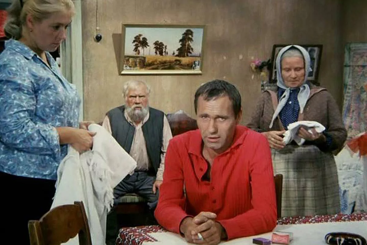 Василий Шукшин в фильме Калина красная