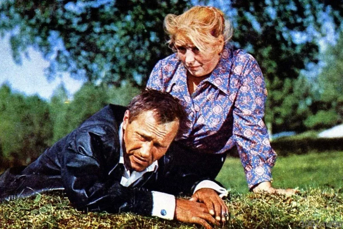 Василий Шукшин в фильме Калина красная 3