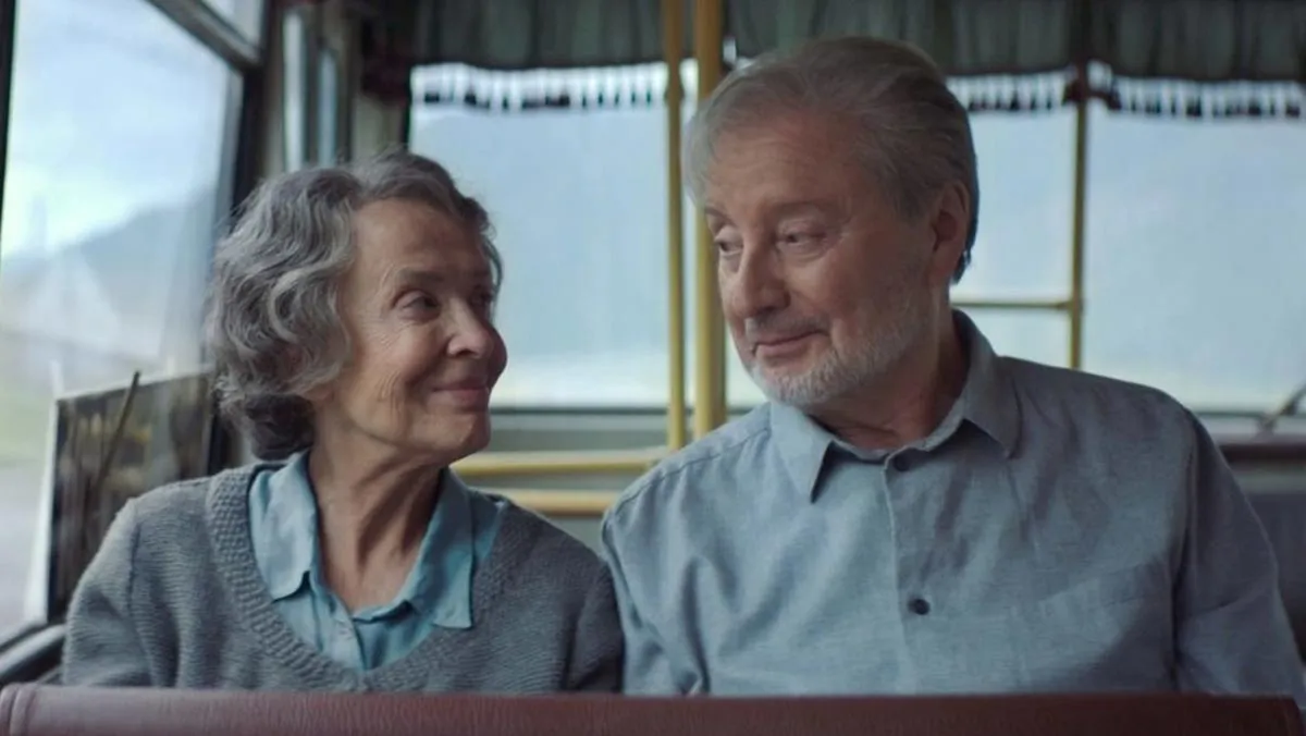 Вениамин Смехов в фильме Земля Эльзы