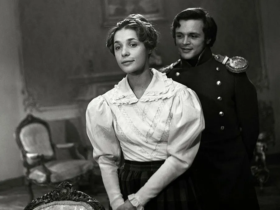 Вера Глаголева в фильме Эти... три верные карты...