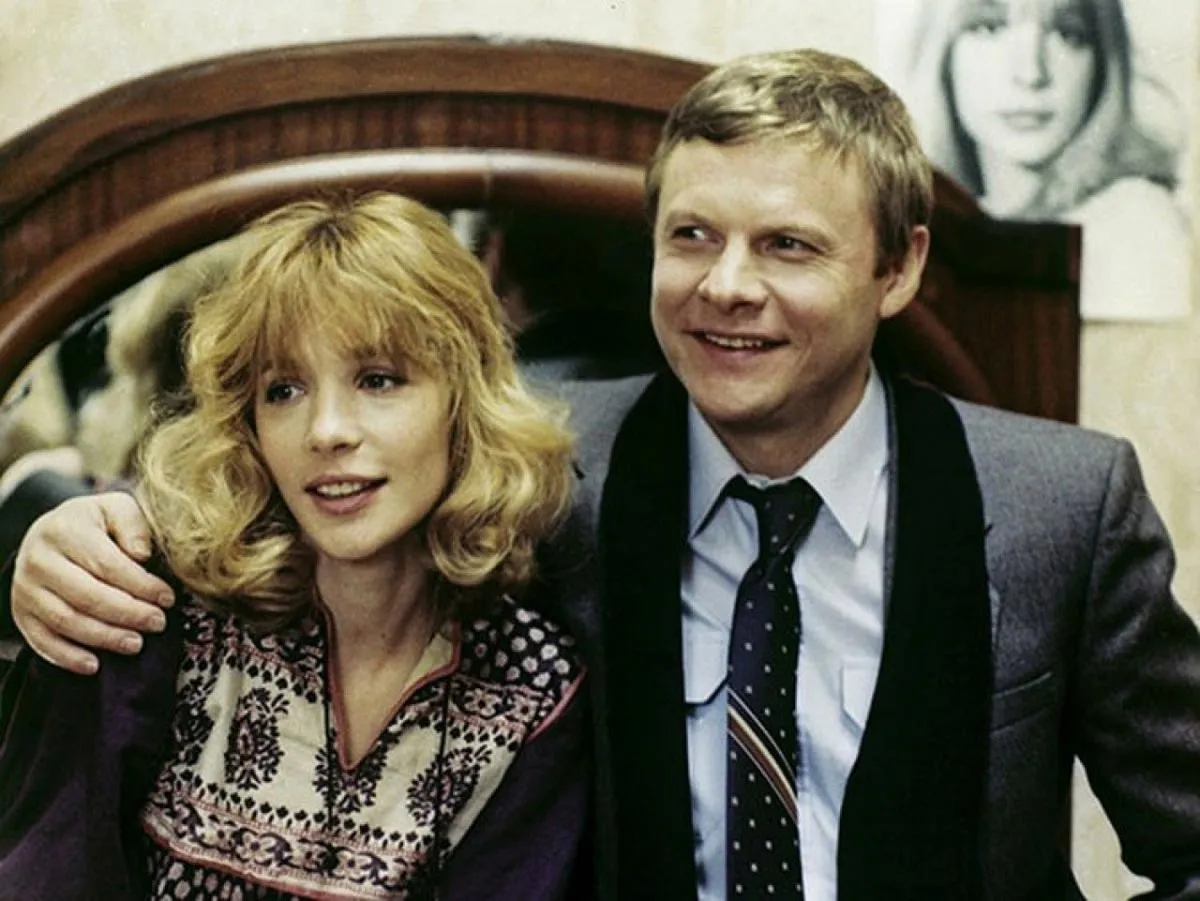 Вера Глаголева в фильме Искренне Ваш