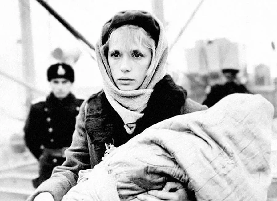 Вера Глаголева в фильме Торпедоносцы