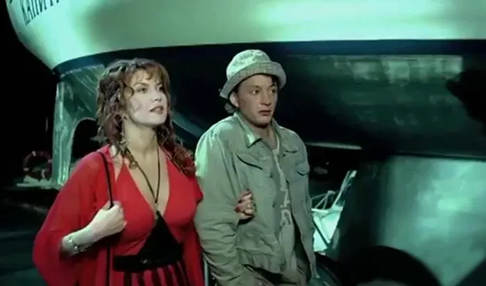 Вера Сотникова в фильме Слова и музыка Вера Сотникова в фильме Слова и музыка