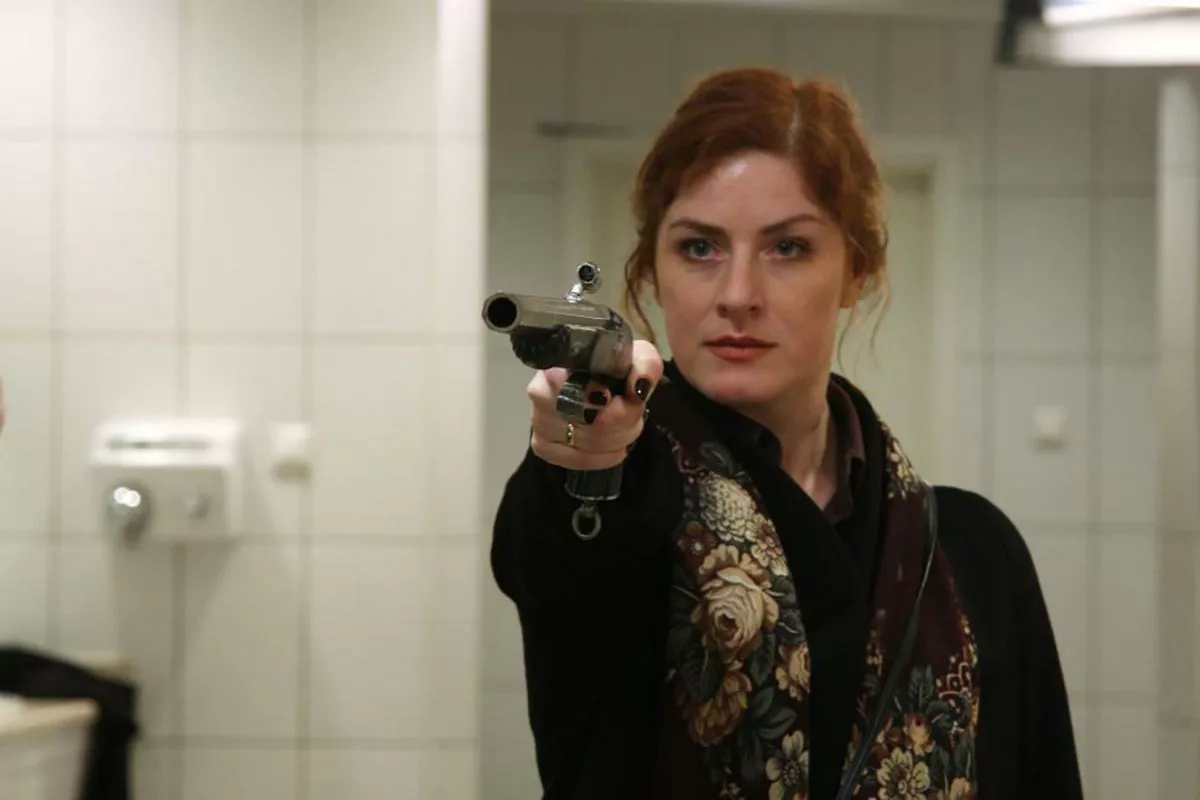 Вера Воронкова в фильме Без мужчин